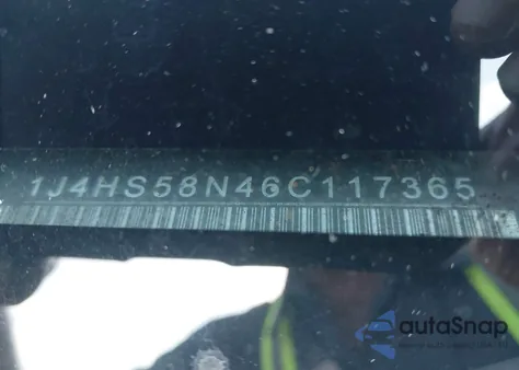 2006 Jeep Grand Cherokee Limited из США, поврежденный, VIN 1J4HS58N46C117365